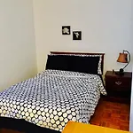 Stylish Montreal Apartment Comfortable Stay In The Golden Square Mile