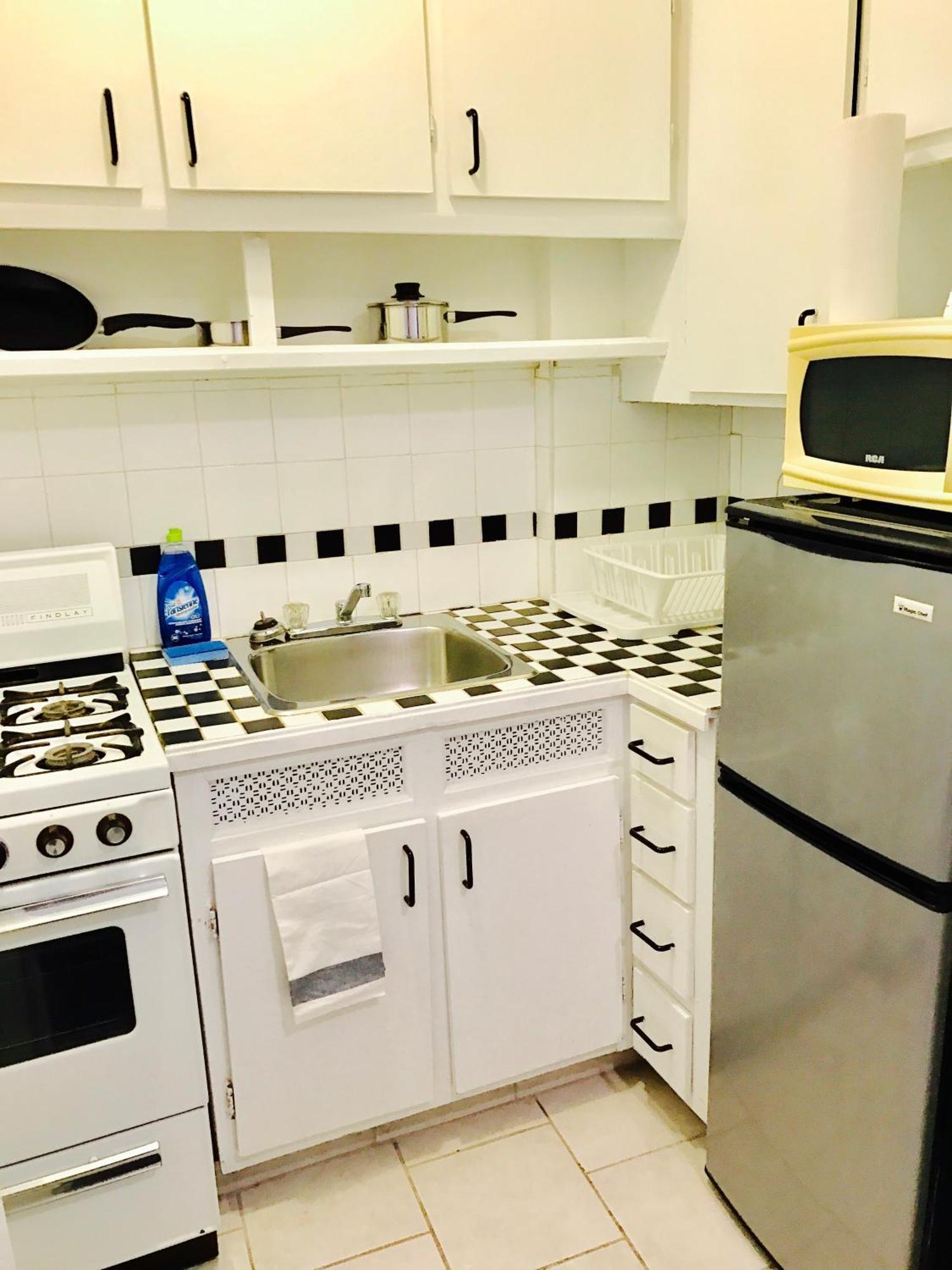 Stylish Comfortable In The Golden Square Mile